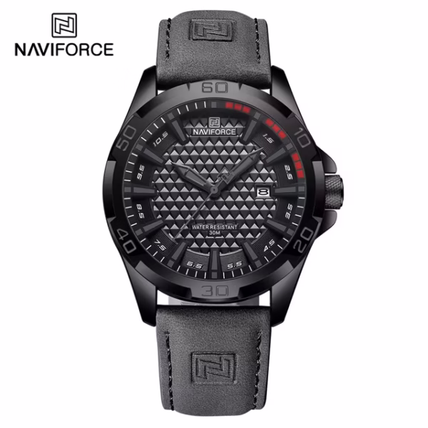 Naviforce saat