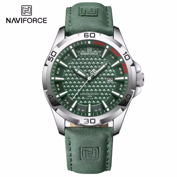 Naviforce saat