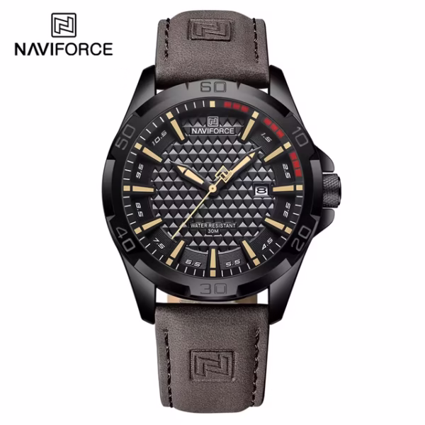 Naviforce saat